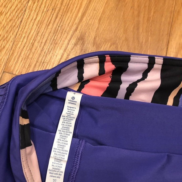 Skirts - Picture 2 of 3